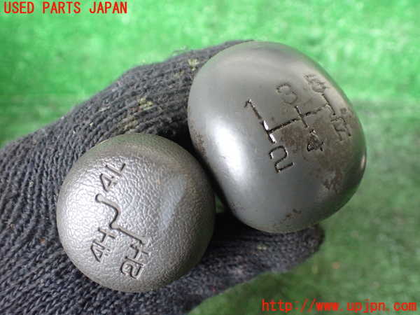 1UPJ-9233227570]デリカ スターワゴン(P35W)シフトノブ 中古_2