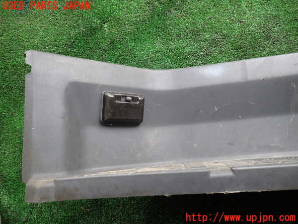 1UPJ-9233227740]デリカ スターワゴン(P35W)スカッフプレート 中古_2