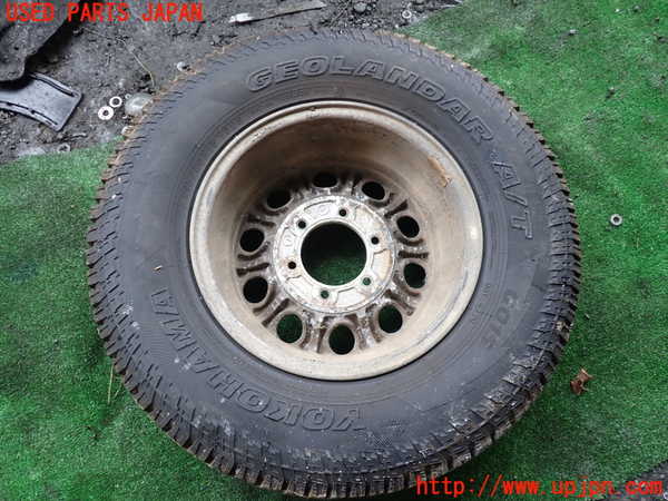 1UPJ-9233229028]デリカ スターワゴン(P35W)タイヤ　ホイール　1本③ 215/80R15 中古_3