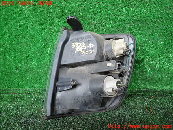 1UPJ-9233231150]ビッグホーン(UBS26GW)右コーナーランプ 中古_2