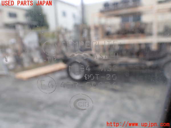 1UPJ-9233231230]ビッグホーン(UBS26GW)右前ドア ASAHI M284 中古_5