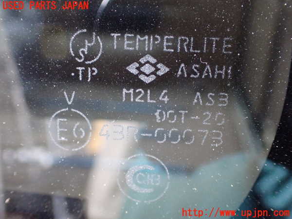 1UPJ-9233231382]ビッグホーン(UBS26GW)左クォーターガラス ASAHI M2L4 中古_3