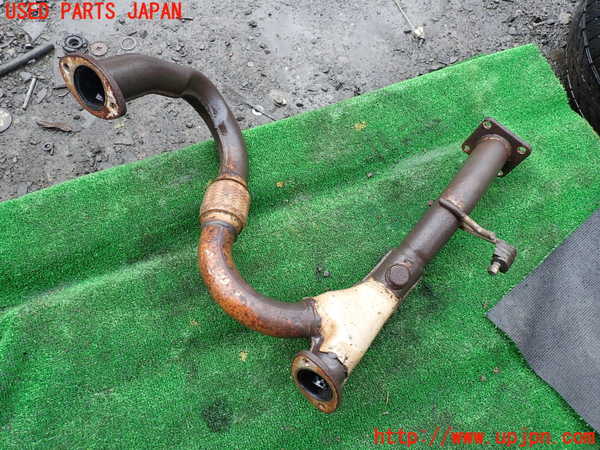 1UPJ-9233232631]ビッグホーン(UBS26GW)フロントパイプ1 中古_2