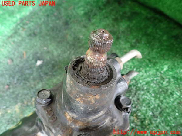 1UPJ-9233234235]ビッグホーン(UBS26GW)パワステギアボックス 中古_3