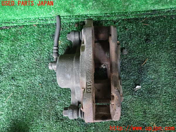 1UPJ-9233234085]ビッグホーン(UBS26GW)左フロントキャリパー 中古_2