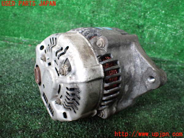 1UPJ-9233236015]ビッグホーン(UBS26GW)オルタネーター(ダイナモ) 中古_2
