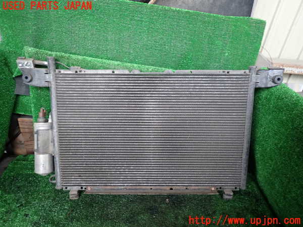 1UPJ-9233236031]ビッグホーン(UBS26GW)エアコンコンデンサー1 中古_2