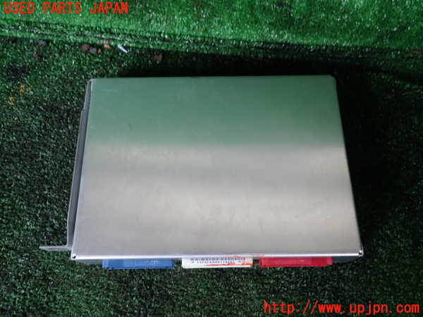 1UPJ-9233236110]ビッグホーン(UBS26GW)エンジンコンピューター 中古_3