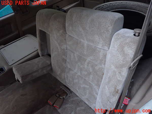 1UPJ-9233237175]ビッグホーン(UBS26GW)左2列目シート 中古_2