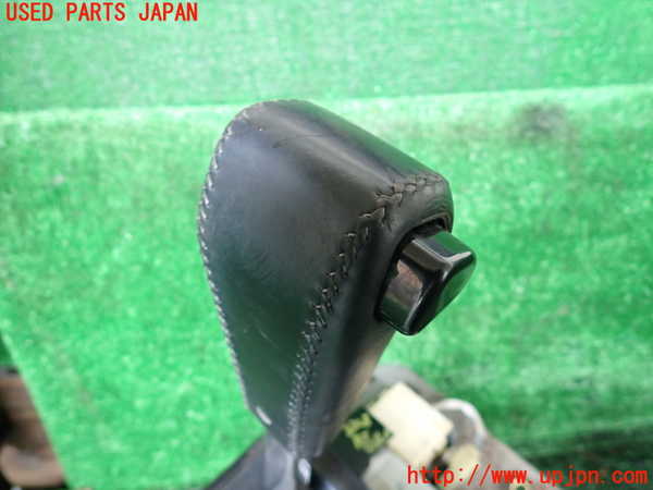 1UPJ-9233237555]ビッグホーン(UBS26GW)ATシフトレバー 中古_2