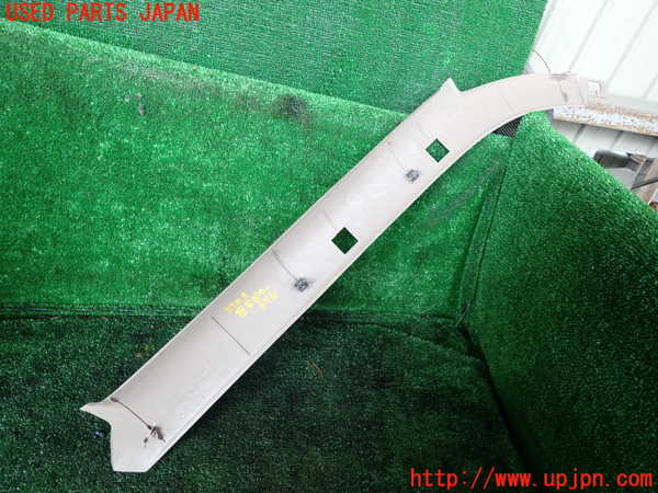 1UPJ-9233237660]ビッグホーン(UBS26GW)左フロントピラートリム 中古_3