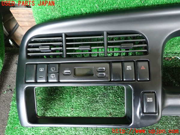 1UPJ-9233237510]ビッグホーン(UBS26GW)メーターフード 中古_2