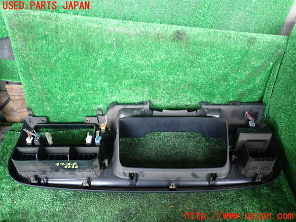 1UPJ-9233237510]ビッグホーン(UBS26GW)メーターフード 中古_4
