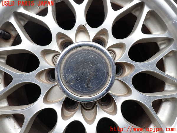 1UPJ-9233239032]ビッグホーン(UBS26GW)タイヤ　ホイール　1本② 245/70R16 中古_2