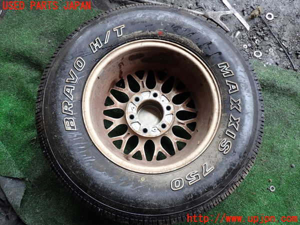 1UPJ-9233239033]ビッグホーン(UBS26GW)タイヤ　ホイール　1本③ 245/70R16 中古_3