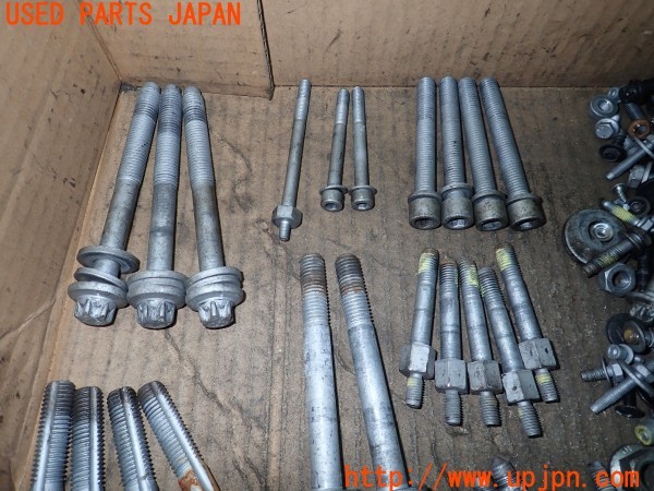 3UPJ=9233240720]マセラティ クアトロポルテ S(MQP30A M156)ネジ・ナット・ステー類 セット ジャンク_2