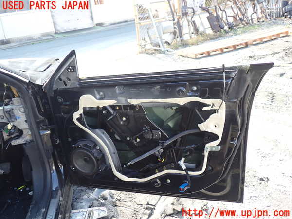1UPJ-9233241230]マセラティ・クアトロポルテ(MQP30A)右前ドア 中古_4