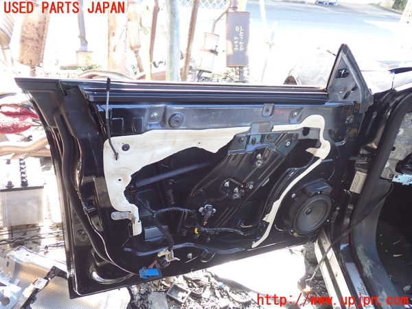 1UPJ-9233241260]マセラティ・クアトロポルテ(MQP30A)左前ドア 中古_4