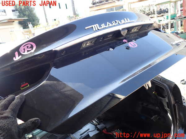 1UPJ-9233241500]マセラティ・クアトロポルテ(MQP30A)トランク 中古_3