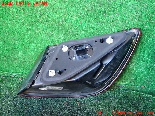 1UPJ-9233241536]マセラティ・クアトロポルテ(MQP30A)左テールランプ 中古_3