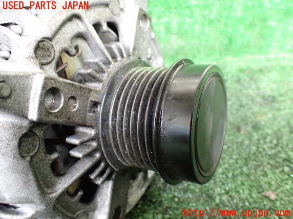 1UPJ-9233246015]マセラティ・クアトロポルテ(MQP30A)オルタネーター(ダイナモ) 中古_3