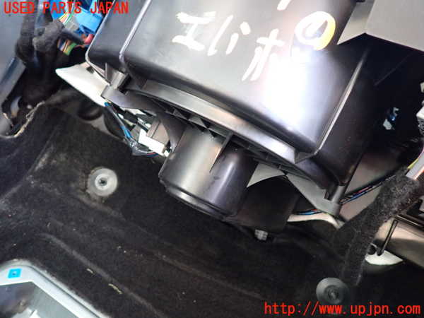 1UPJ-9233246081]マセラティ・クアトロポルテ(MQP30A)エバポレーター1 中古_3