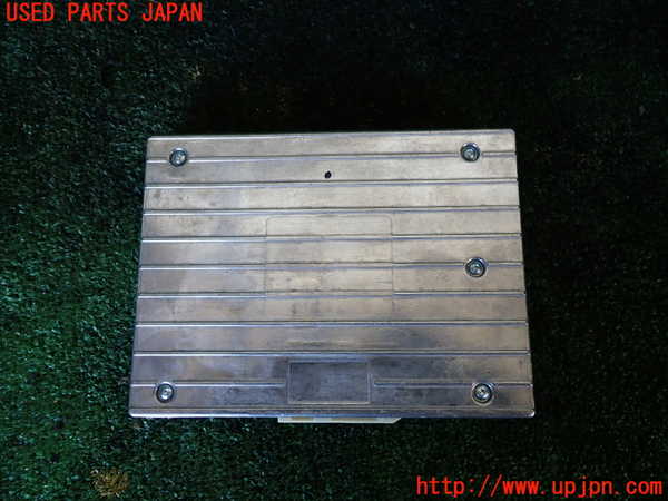 1UPJ-9233246525]マセラティ・クアトロポルテ(MQP30A)アンプ 中古_3