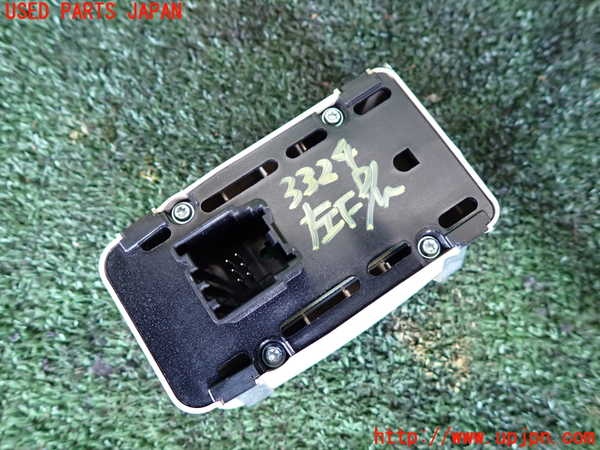 1UPJ-9233246245]マセラティ・クアトロポルテ(MQP30A)左前パワーウィンドウスイッチ 中古_2