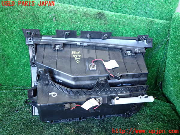1UPJ-9233247516]マセラティ・クアトロポルテ(MQP30A)グローブボックス1 中古_4