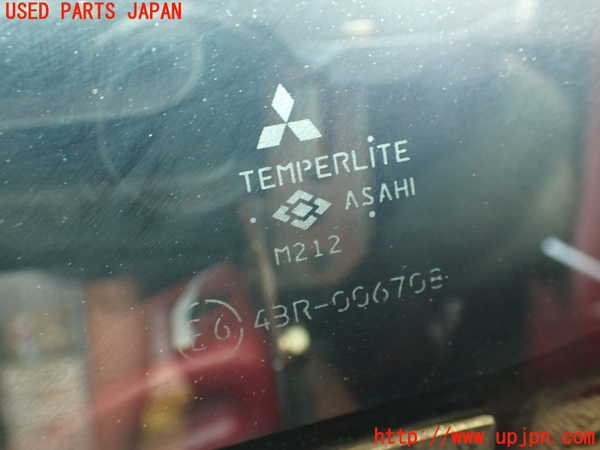2UPJ-9233251202]コルト ラリーアート バージョンR(Z27AG)左フロント三角窓ガラス 中古(43R-006708 M212)_4