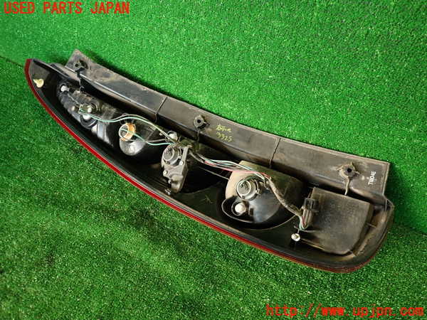 2UPJ-9233251530]コルト ラリーアート バージョンR(Z27AG)右テールランプ 中古_3