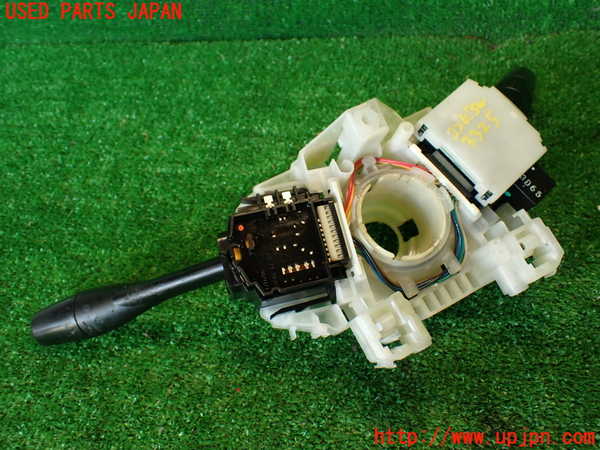 2UPJ-9233256720]コルト ラリーアート バージョンR(Z27AG)コンビネーションスイッチ 中古_4
