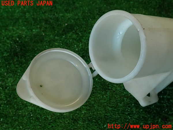 2UPJ-9233256791]コルト ラリーアート バージョンR(Z27AG)ウォッシャータンク1 中古_4