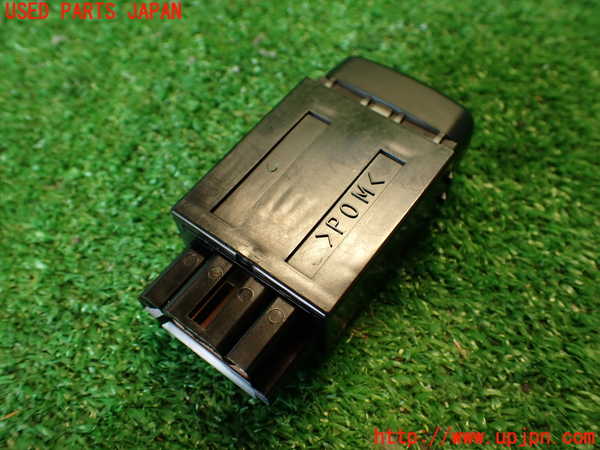 2UPJ-9233256295]コルト ラリーアート バージョンR(Z27AG)フォグスイッチ 中古_3
