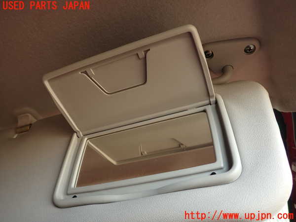 2UPJ-9233257625]コルト ラリーアート バージョンR(Z27AG)室内サンバイザー右側 中古_5