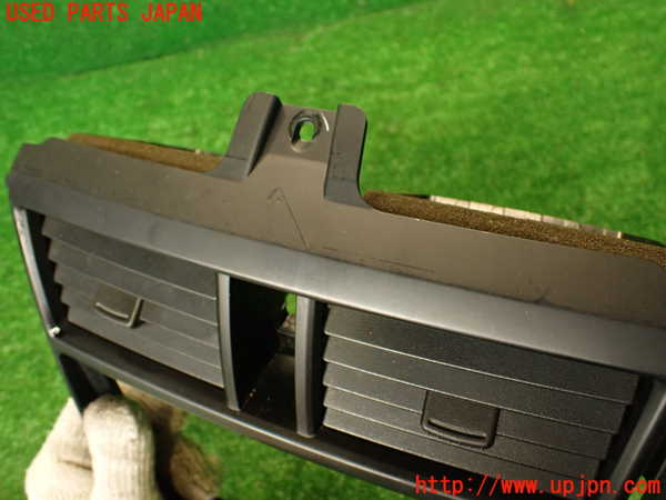 2UPJ-9233257526]コルト ラリーアート バージョンR(Z27AG)エアコン吹き出し口1 (真中) 中古_2