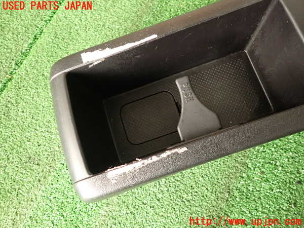 2UPJ-9233257540]コルト ラリーアート バージョンR(Z27AG)センターコンソール 中古_2