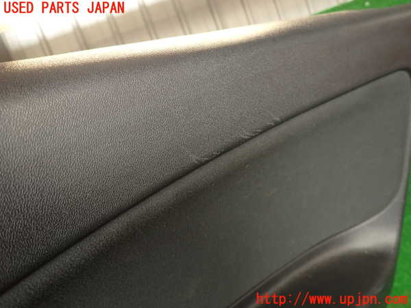 2UPJ-9233251294]コルト ラリーアート バージョンR(Z27AG)右後ドア内張り 中古_4