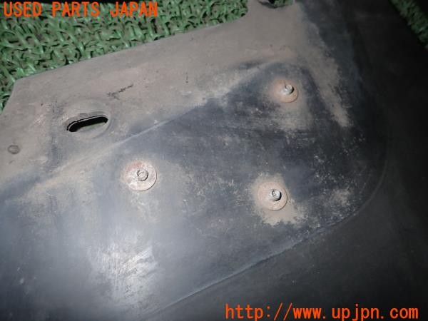 3UPJ=9233260054]パジェロ スーパーエクシード(V75W)前期 純正? マッドガード マッドフラップ 泥除け 4枚 中古_4