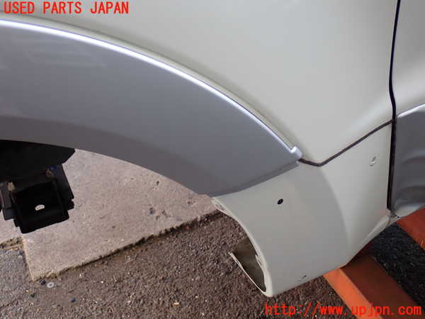 2UPJ-9233261082]パジェロ(V75W)左前フェンダー 中古_4
