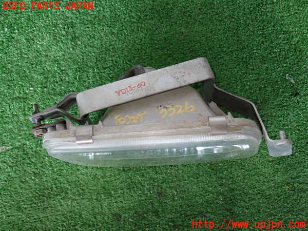 2UPJ-9233261180]パジェロ(V75W)右フォグ 中古_2