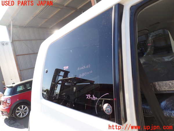 2UPJ-9233261380]パジェロ(V75W)右クォーターガラス (43R-00150) 中古_2