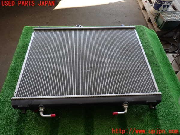 2UPJ-9233262321]パジェロ(V75W)ラジエーター1 中古_3