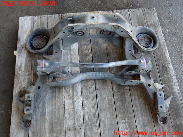 2UPJ-9233265295]パジェロ(V75W)リアメンバー 中古_3