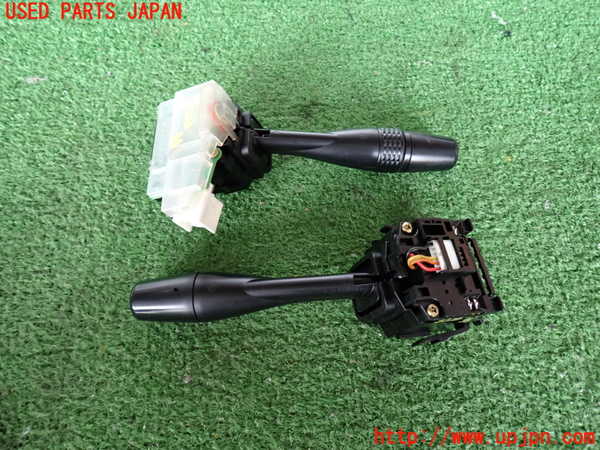 2UPJ-9233266720]パジェロ(V75W)コンビネーションスイッチ 中古_4