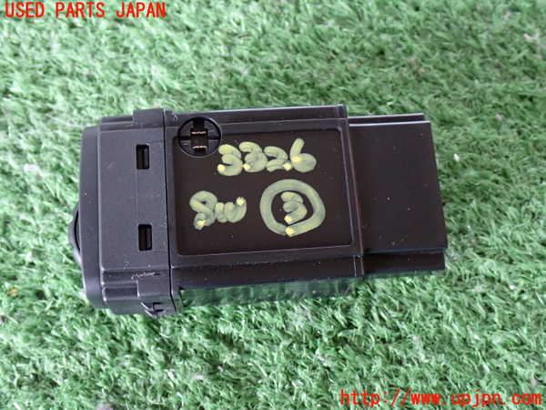 2UPJ-9233266308]パジェロ(V75W)スイッチ3 (ヘッドランプマニュアルレベリング) 中古_2