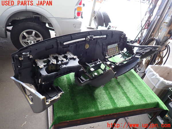 2UPJ-9233267505]パジェロ(V75W)ダッシュボード 中古_5