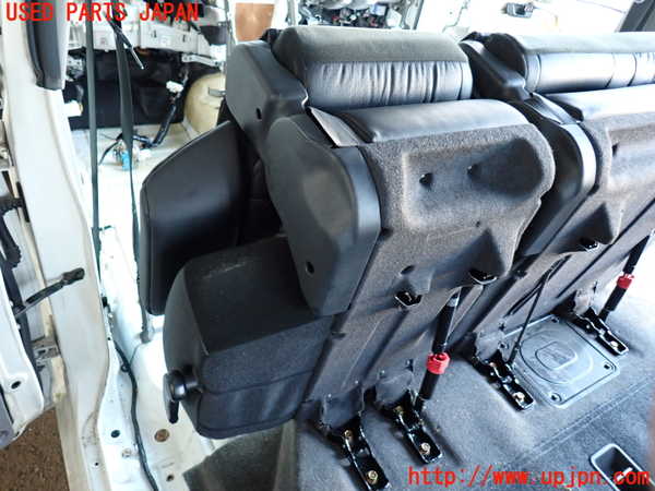 2UPJ-9233267175]パジェロ(V75W)左2列目シート 中古_5