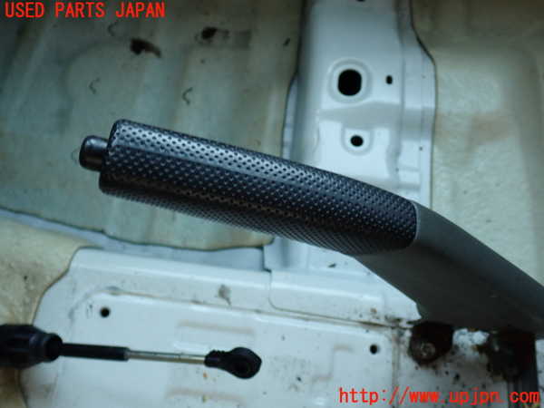 2UPJ-9233267550]パジェロ(V75W)サイドブレーキレバー 中古_2