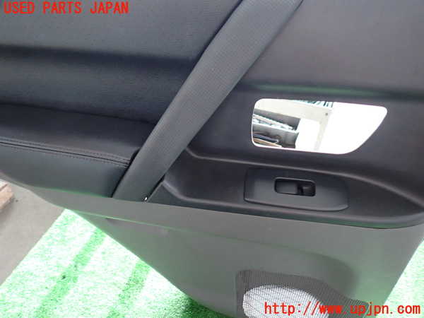 2UPJ-9233261324]パジェロ(V75W)左後ドア内張り 中古_3